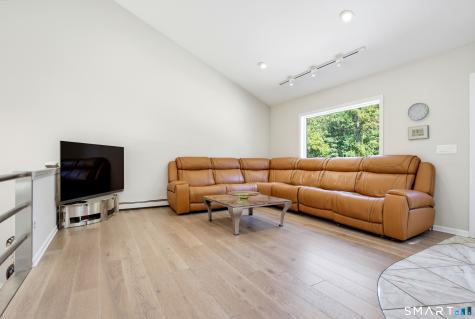 91 Park Avenue Shelton CT 06484
