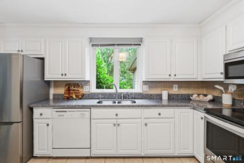 30 Riverview Drive Suffield CT 06078
