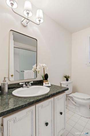 30 Riverview Drive Suffield CT 06078