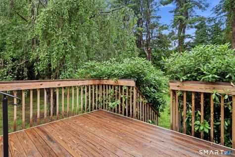 30 Riverview Drive Suffield CT 06078
