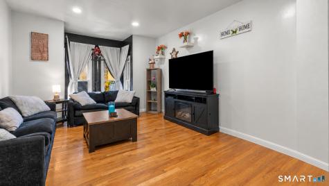 36 Smith Street Seymour CT 06483