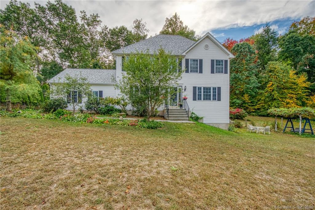 5 Vicki Lane Cromwell CT 06416