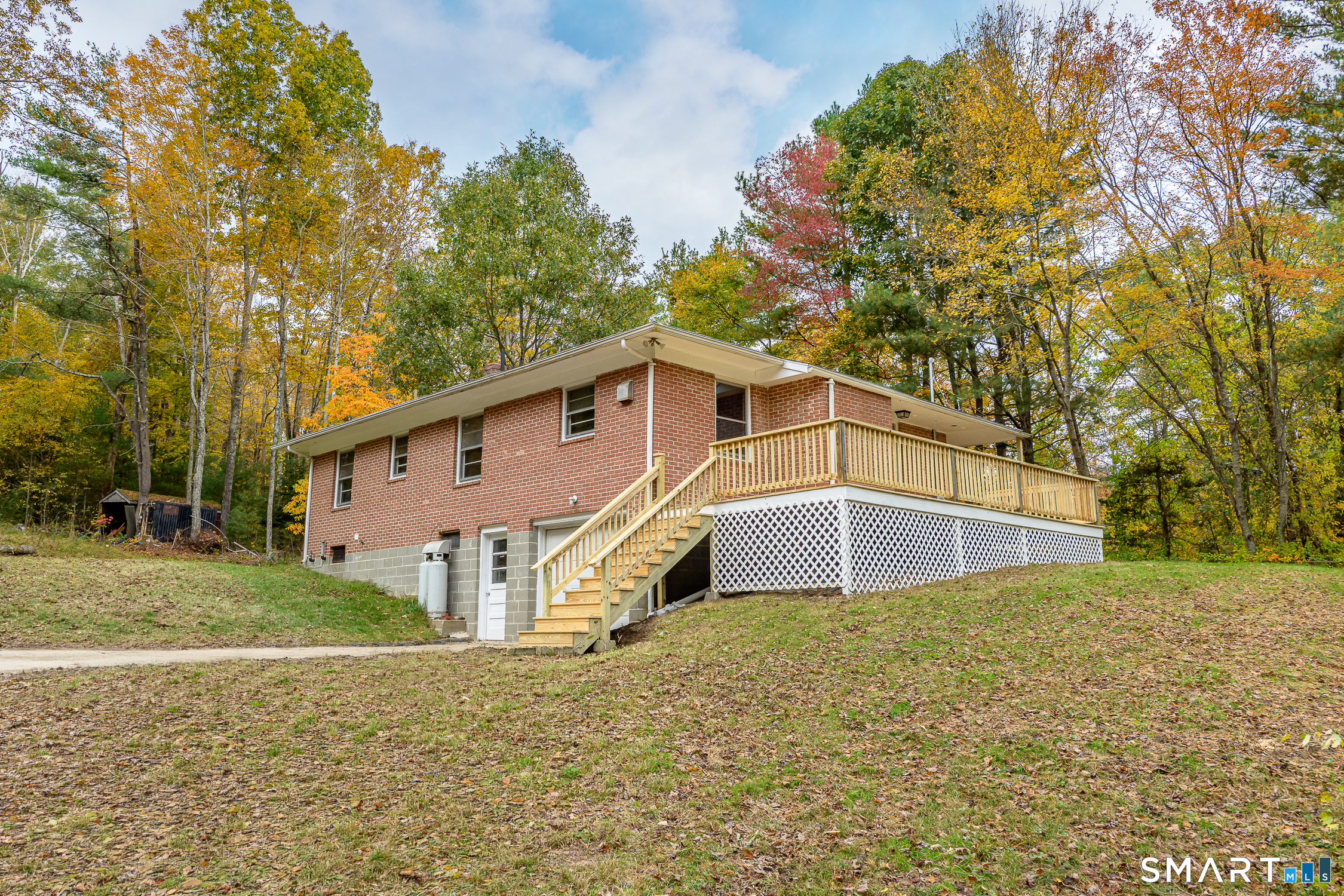 725 South Frontage Road Killingly CT 06239