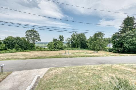 78 Edgecomb Street Hamden CT 06517