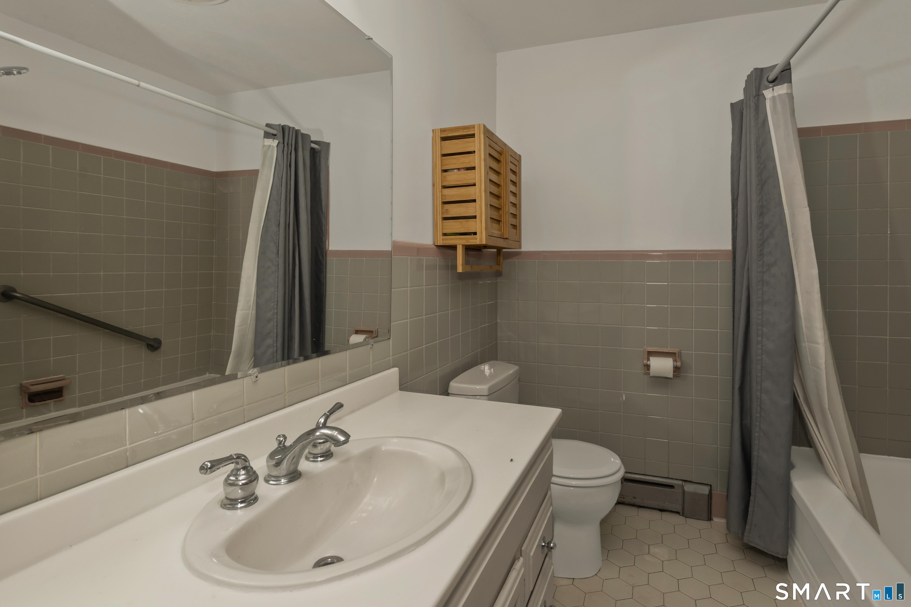 890 North Street Suffield CT 06078
