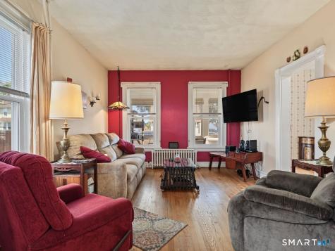 64 Glendale Avenue Bridgeport CT 06606
