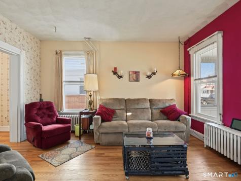 64 Glendale Avenue Bridgeport CT 06606