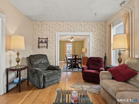 64 Glendale Avenue Bridgeport CT 06606