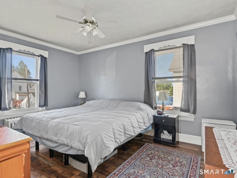 64 Glendale Avenue Bridgeport CT 06606