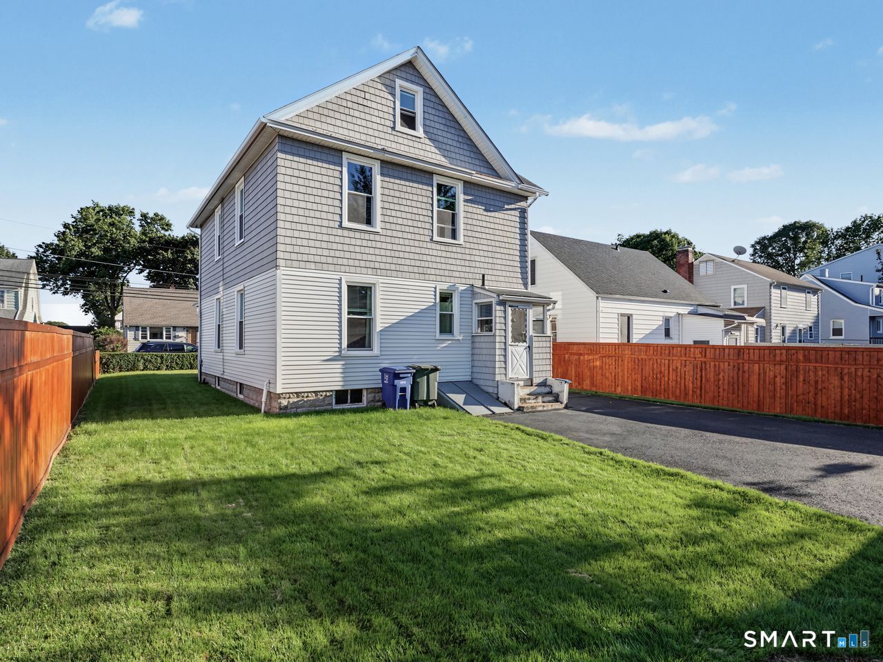 64 Glendale Avenue Bridgeport CT 06606