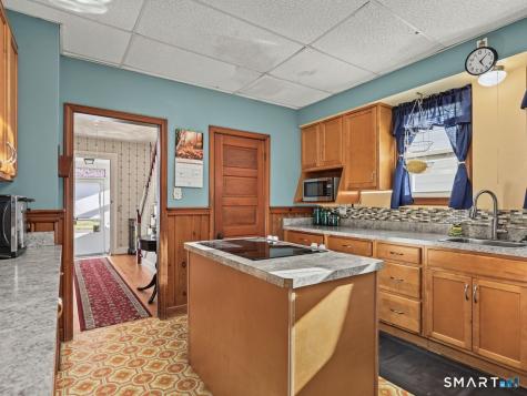 64 Glendale Avenue Bridgeport CT 06606