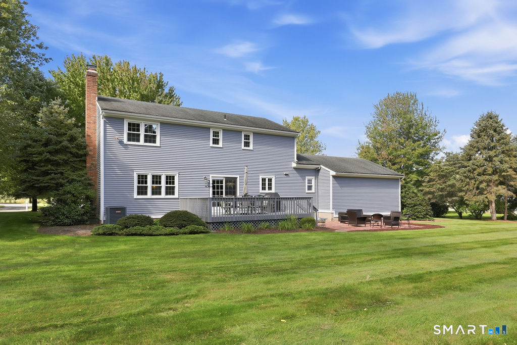 48 Hawthorne Mead Drive Glastonbury CT 06033