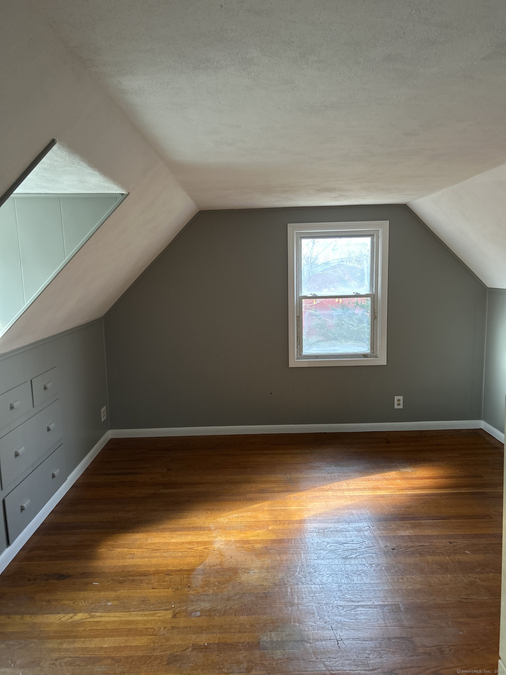 70 Tunxis Avenue Bloomfield CT 06002