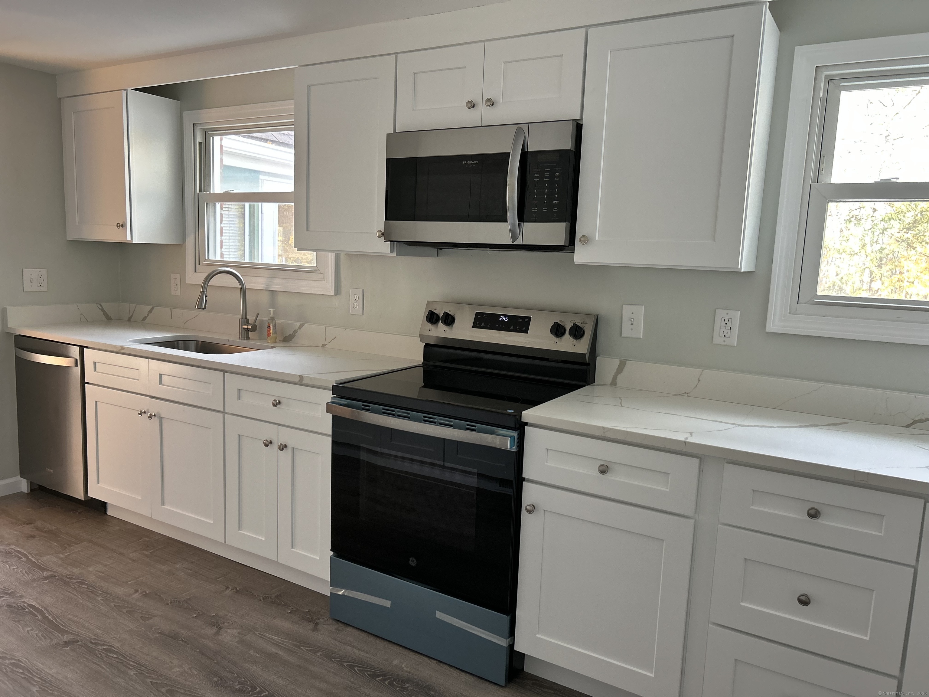 70 Tunxis Avenue Bloomfield CT 06002