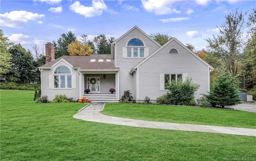 30 Flintlock Drive Danbury CT 06811