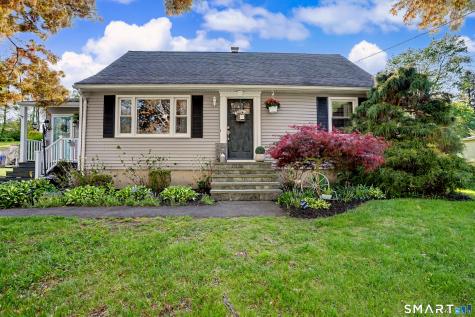 33 Stendahl Drive Shelton CT 06484