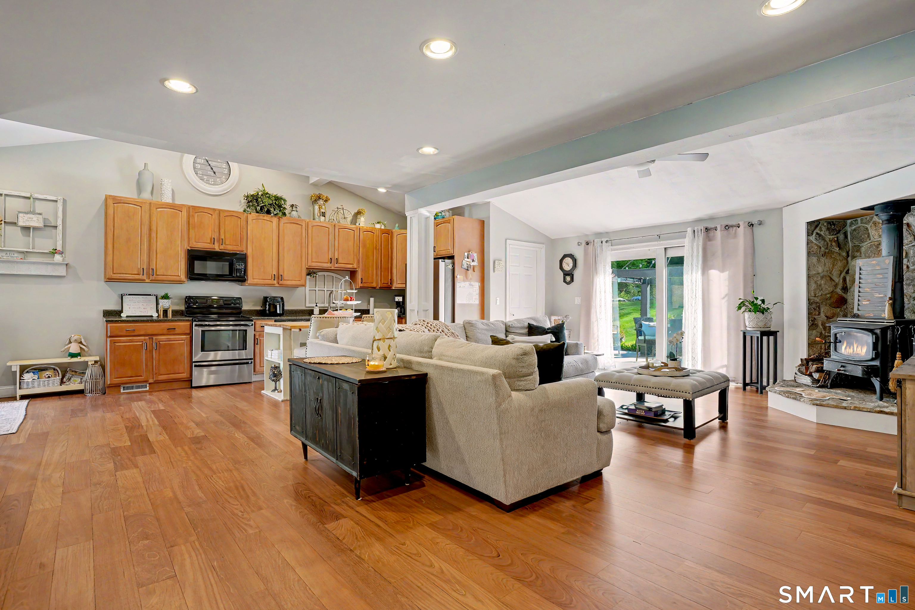 33 Stendahl Drive Shelton CT 06484