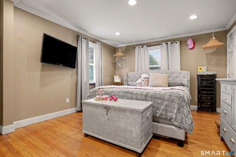 33 Stendahl Drive Shelton CT 06484