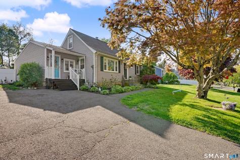 33 Stendahl Drive Shelton CT 06484