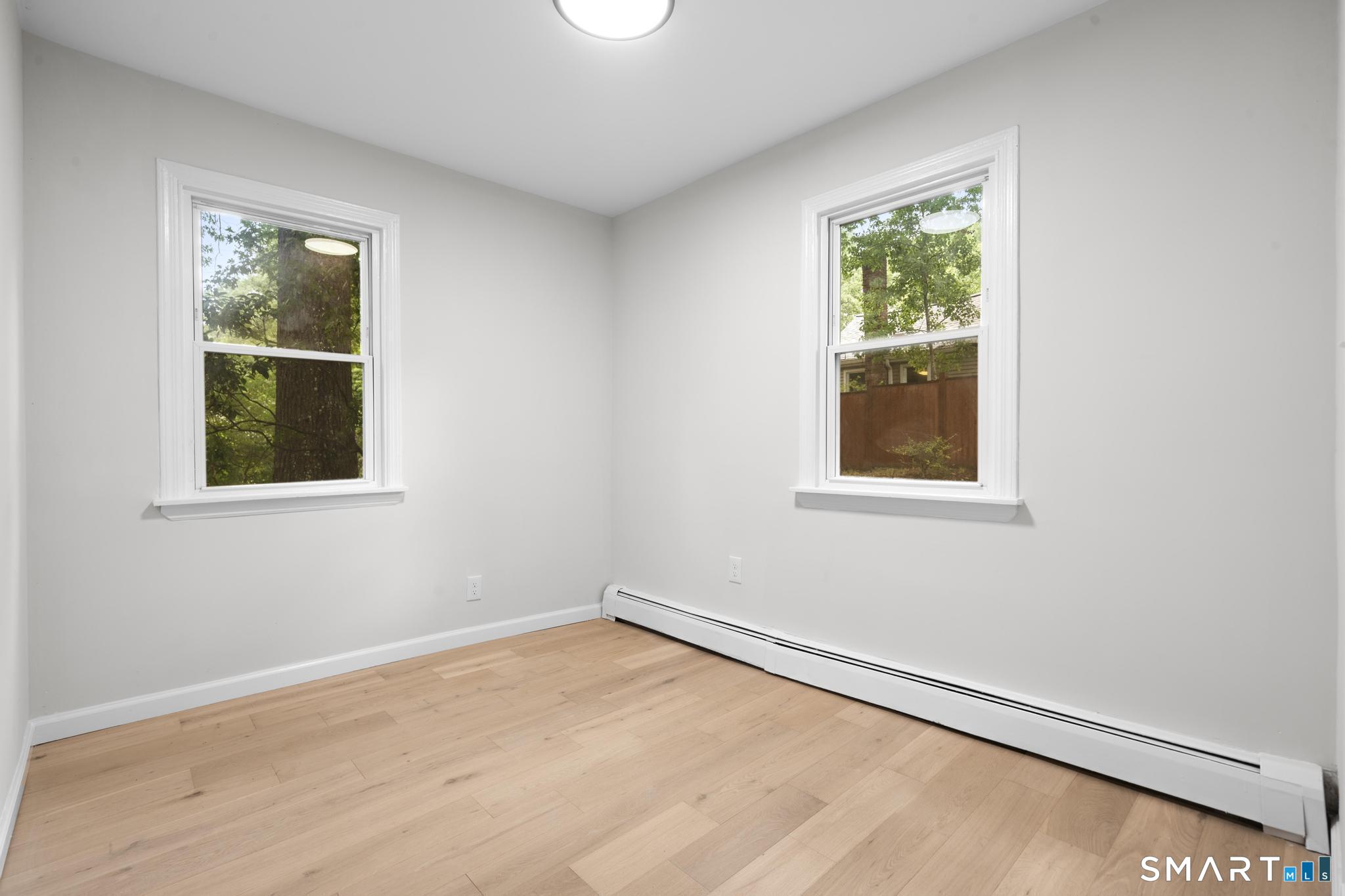 30 Barbara Avenue East Hampton CT 06424