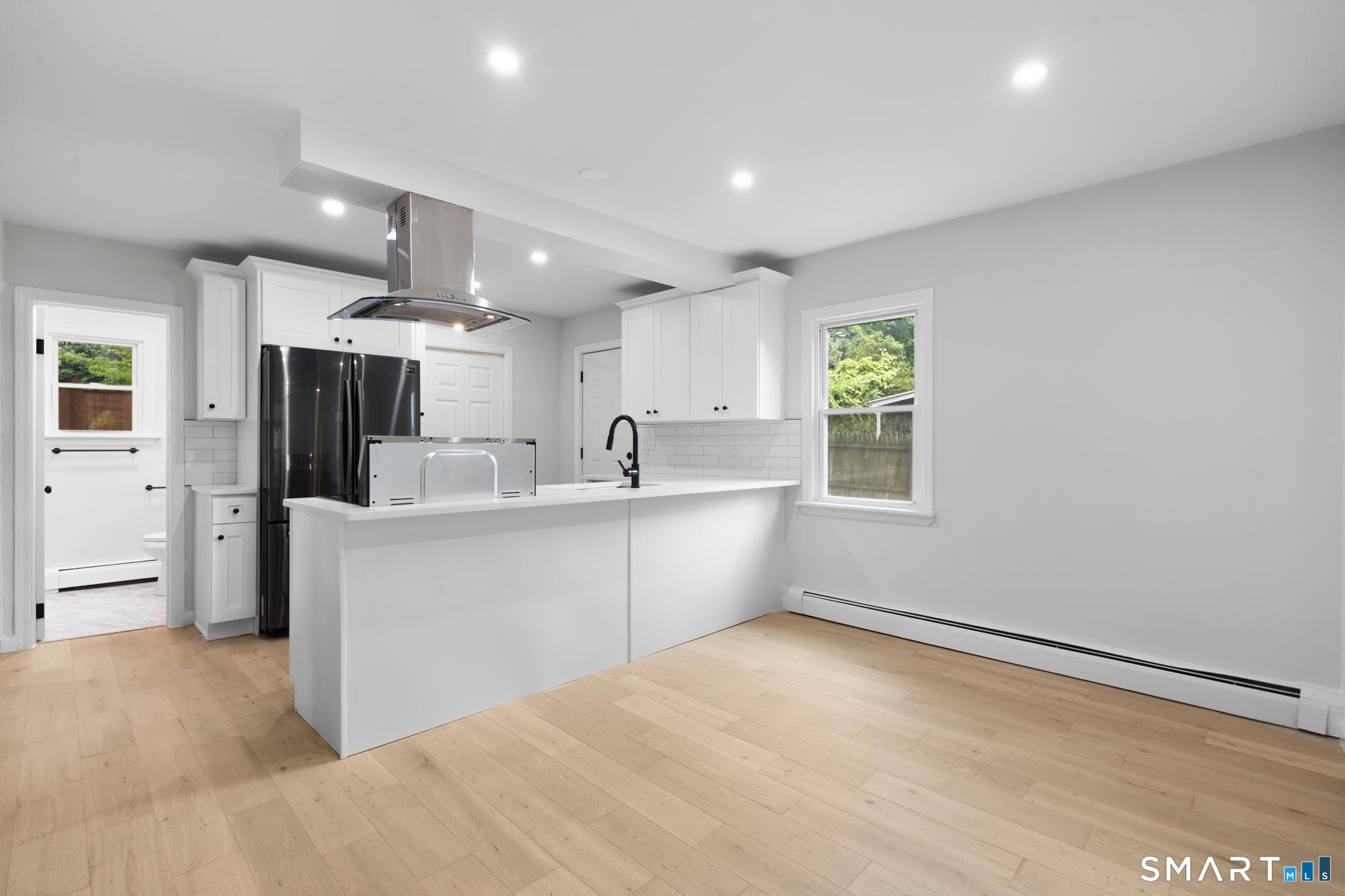30 Barbara Avenue East Hampton CT 06424