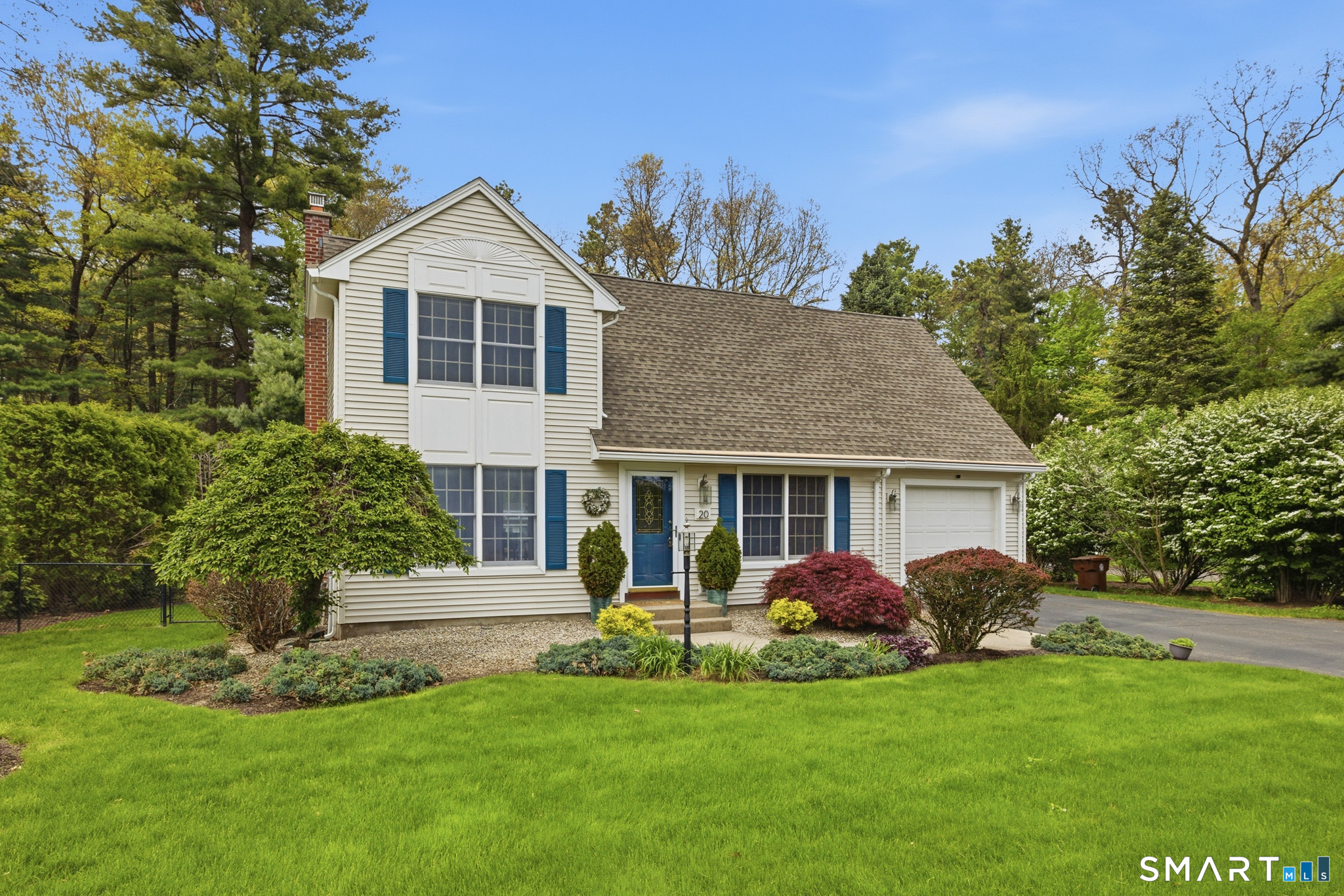 20 Abbe Road Enfield CT 06082