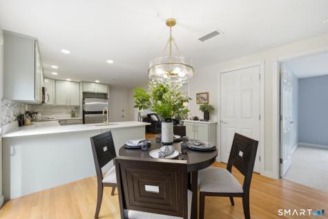 20 Abbe Road Enfield CT 06082