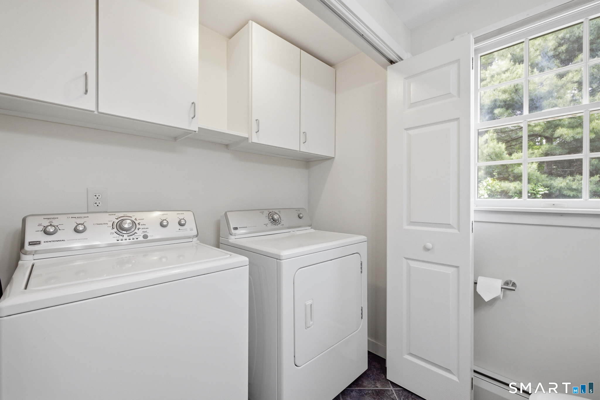 20 Abbe Road Enfield CT 06082