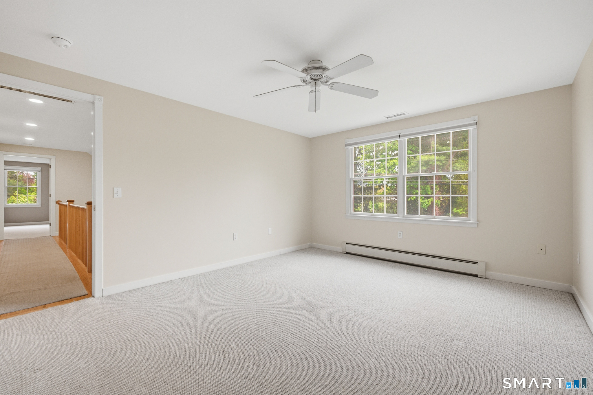 20 Abbe Road Enfield CT 06082