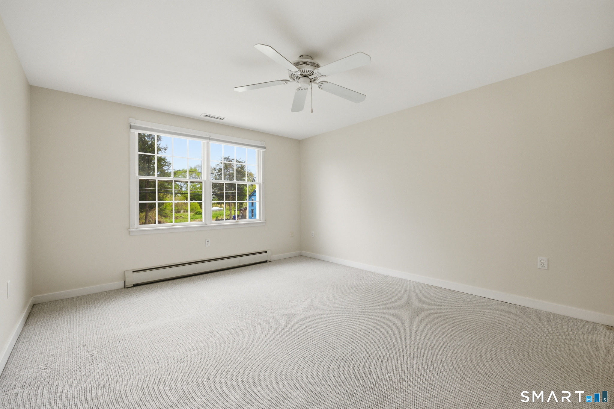 20 Abbe Road Enfield CT 06082