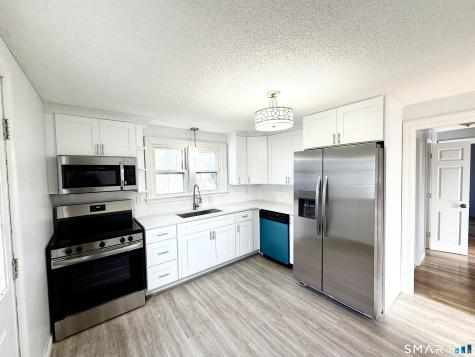 45 Morse Road Manchester CT 06040