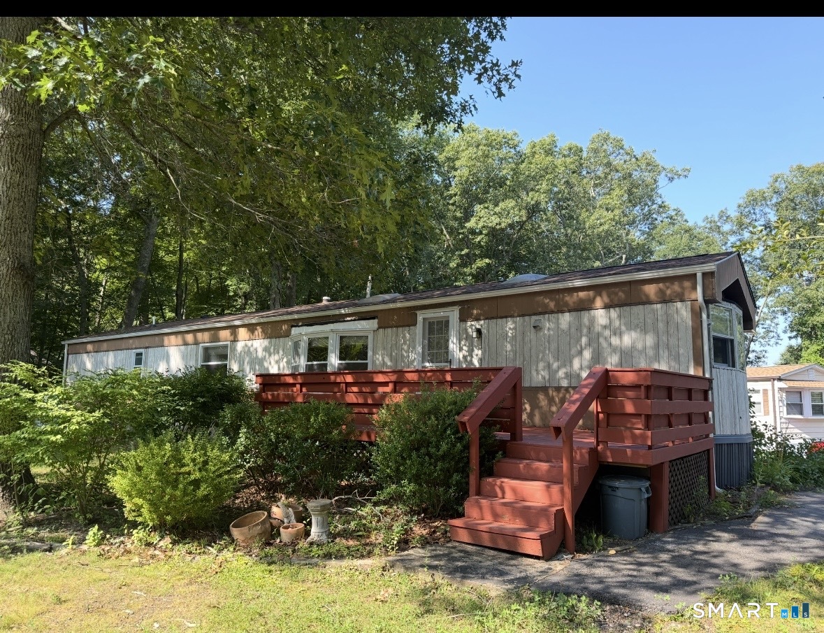28 Nashua Street Norwich CT 06360