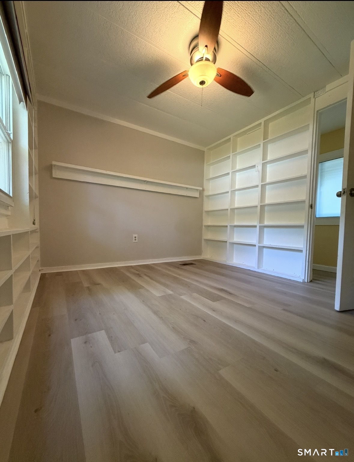 28 Nashua Street Norwich CT 06360