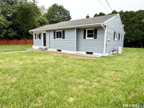 17 Jones Court Norwich CT 06360