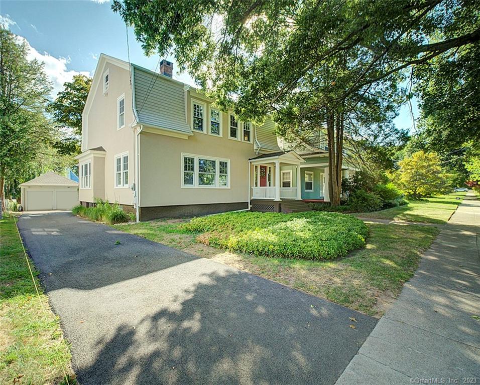 2064 Chapel Street New Haven CT 06515