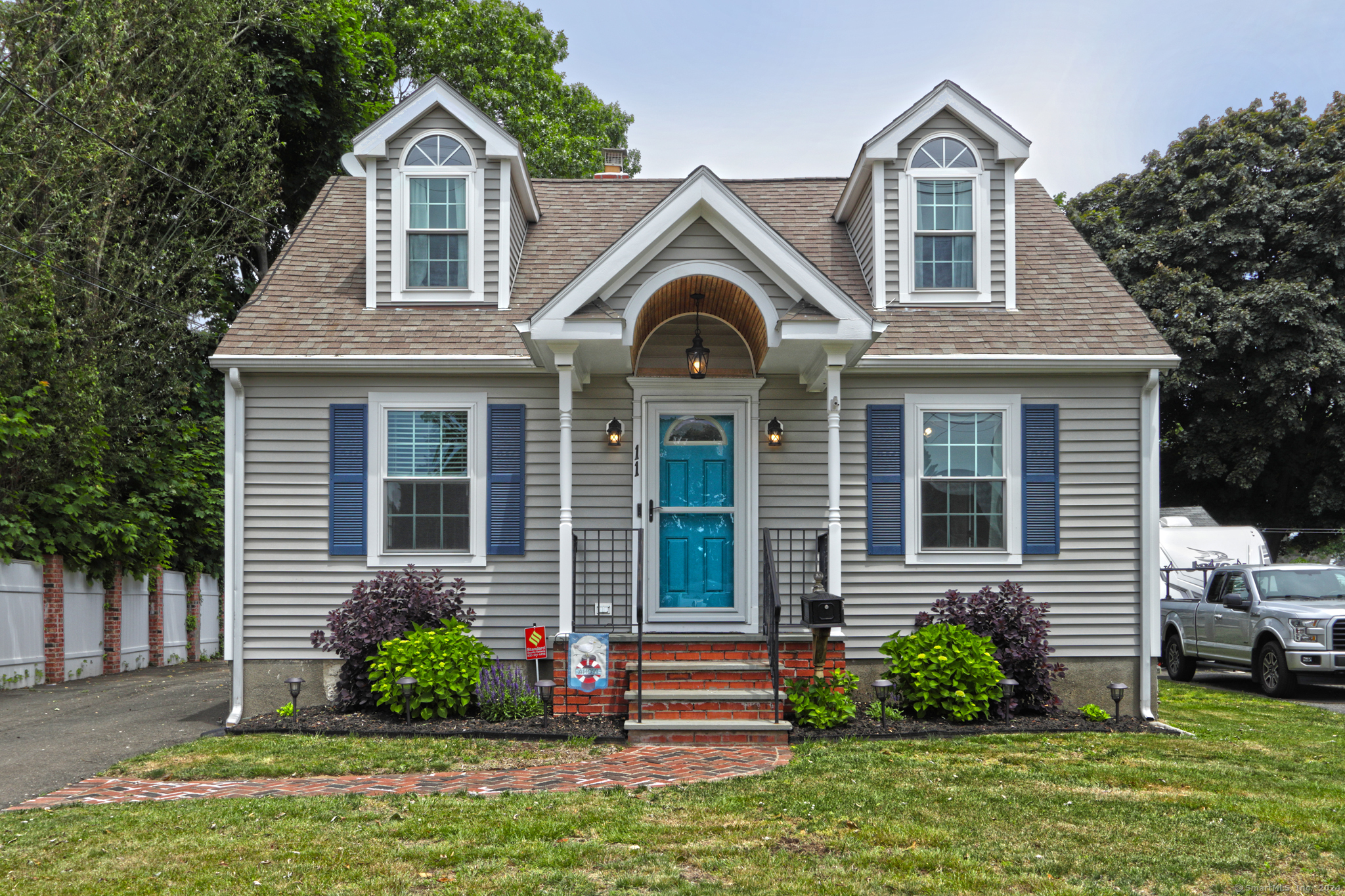 11 Bertrose Avenue Milford CT 06460
