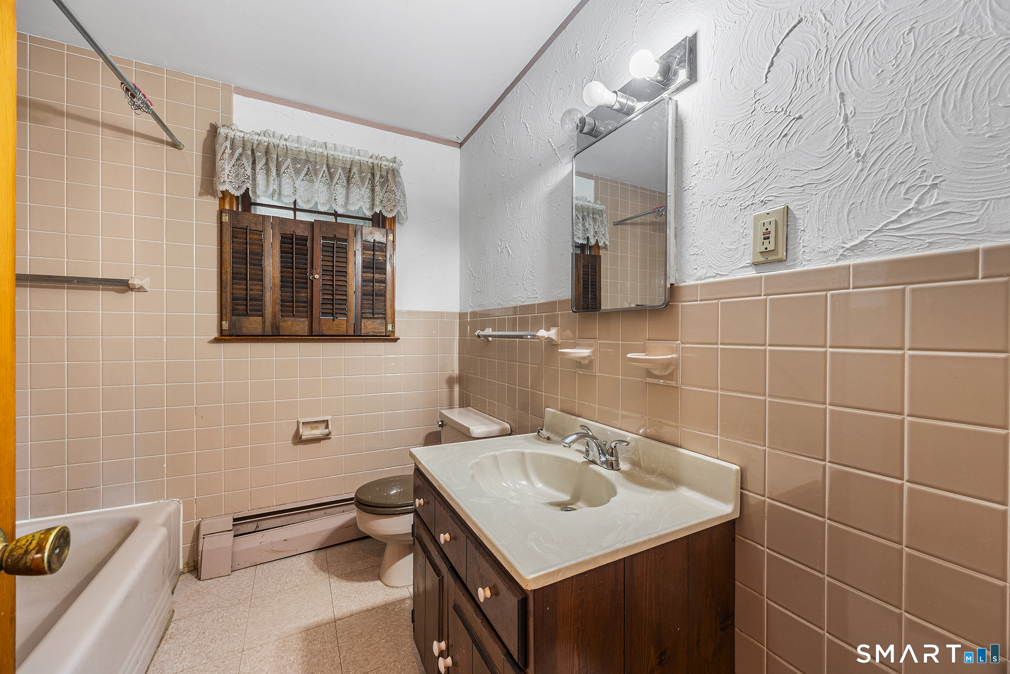 24 Diamond Avenue Bethel CT 06801