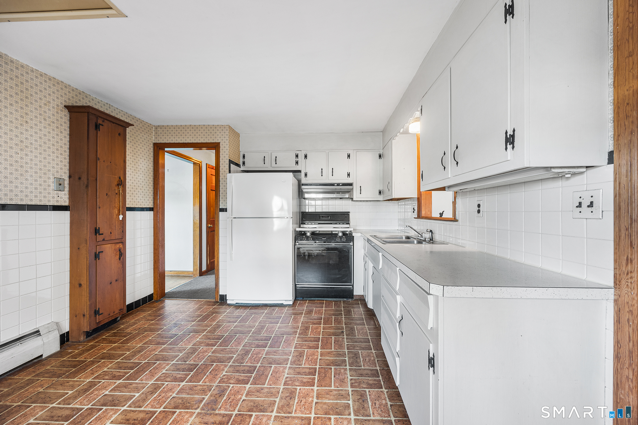 24 Diamond Avenue Bethel CT 06801