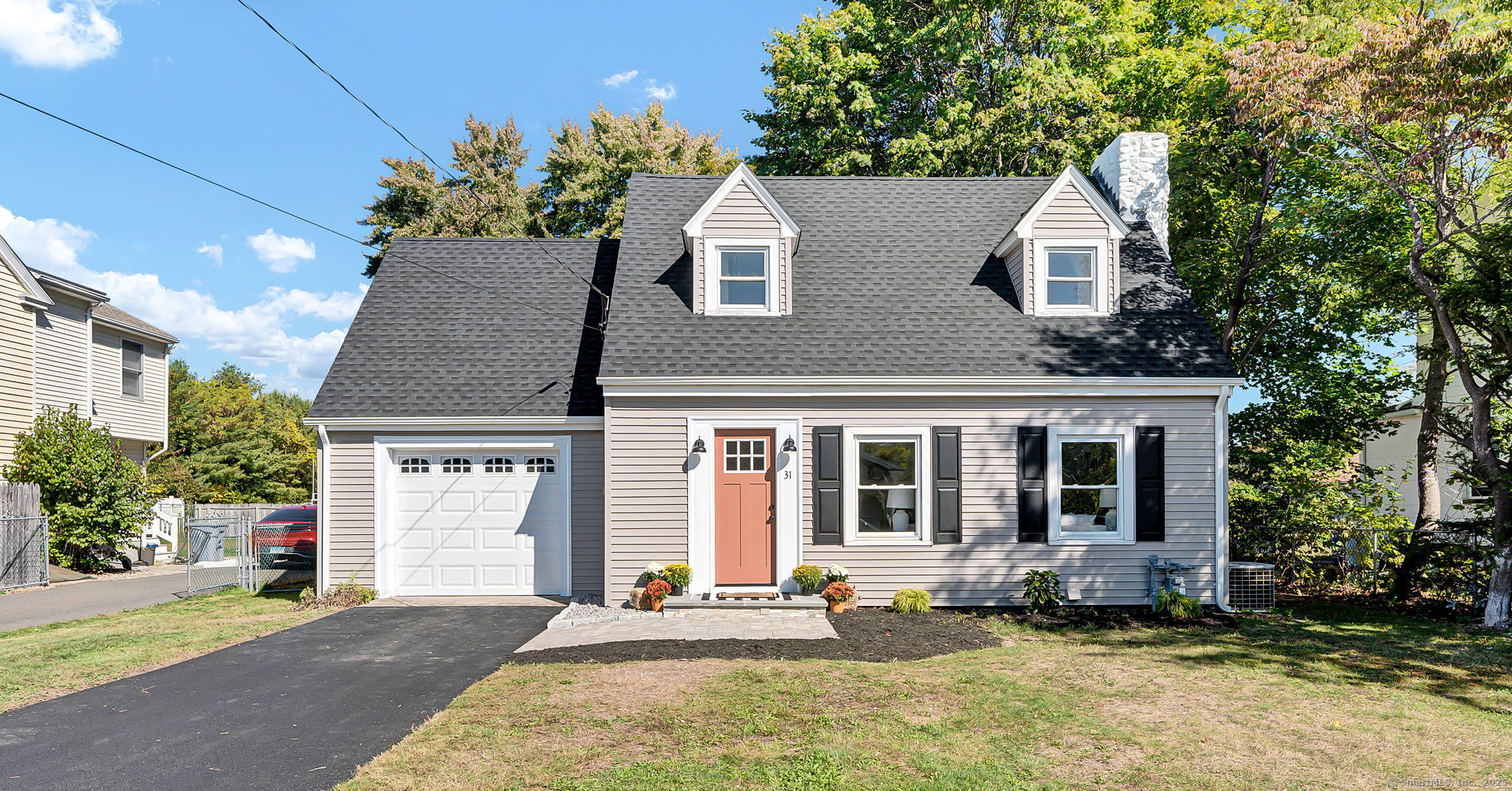 31 East Broad Street Plainville CT 06062