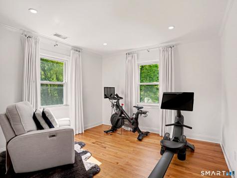 6 Nyselius Place Stamford CT 06905