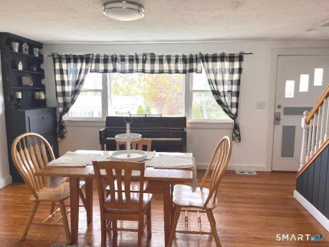 37 Hartman Avenue East Haven CT 06512