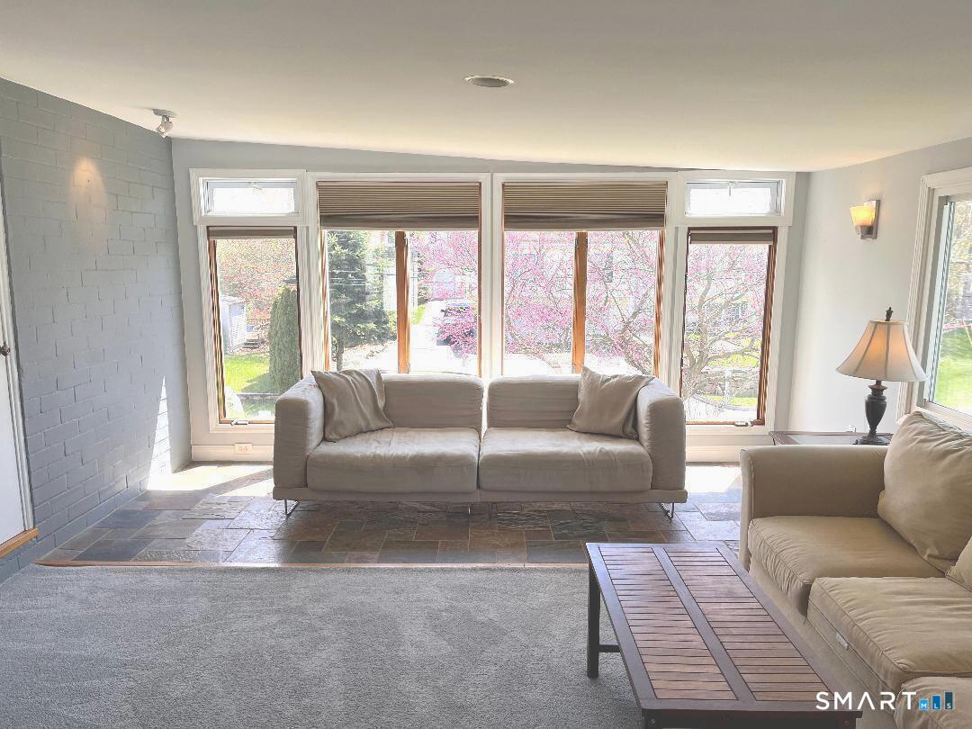 37 Hartman Avenue East Haven CT 06512
