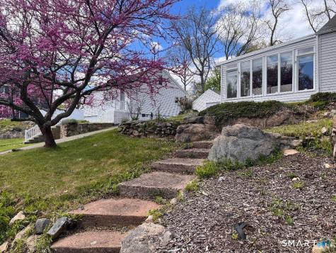 37 Hartman Avenue East Haven CT 06512