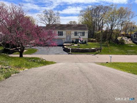 37 Hartman Avenue East Haven CT 06512