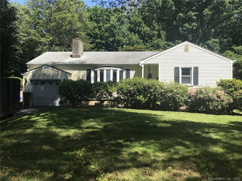 48 Deacon Hill Road Stamford CT 06905