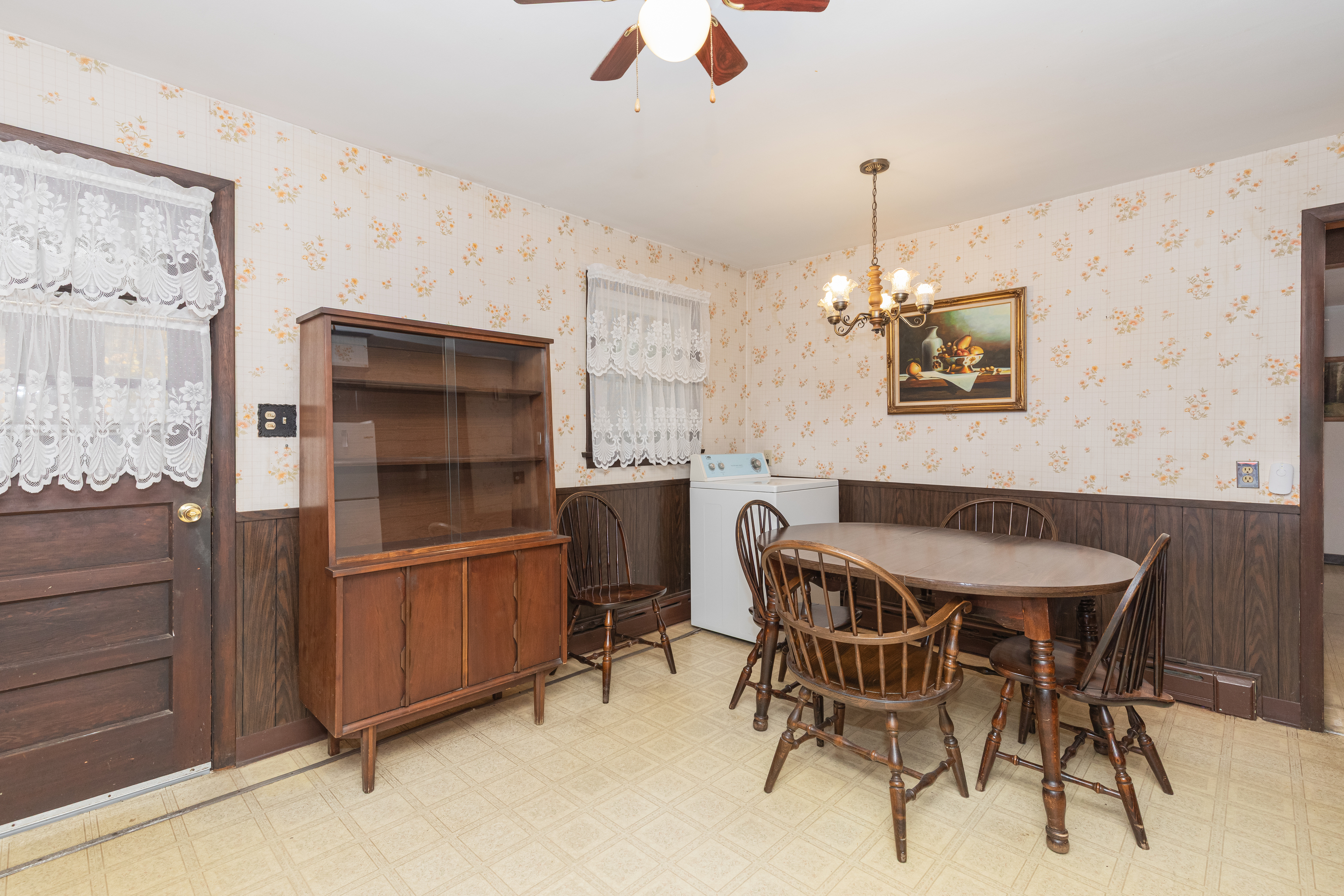 68 Valentino Drive Waterbury CT 06704