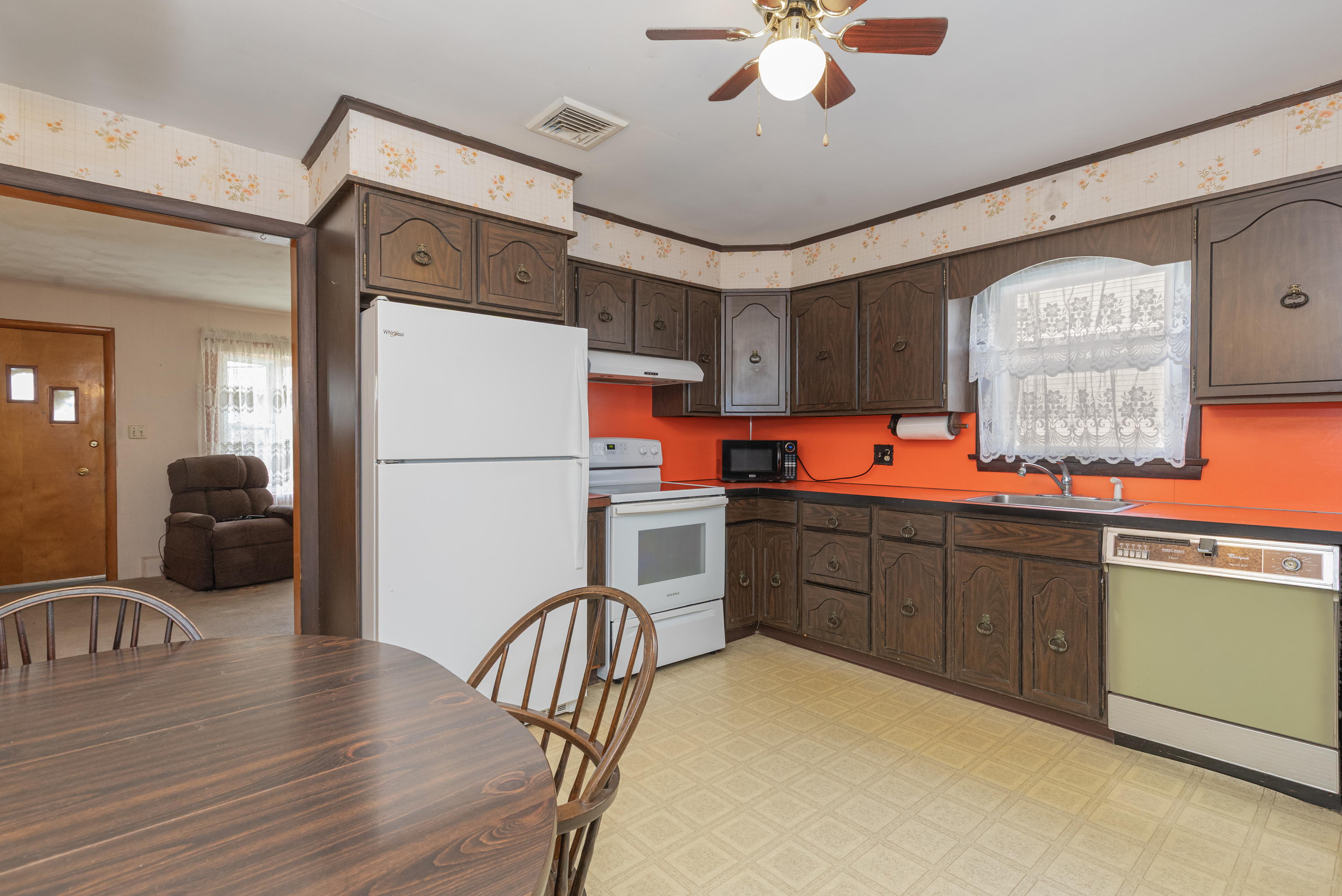 68 Valentino Drive Waterbury CT 06704