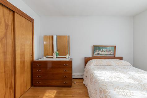 68 Valentino Drive Waterbury CT 06704