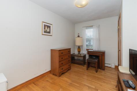 68 Valentino Drive Waterbury CT 06704