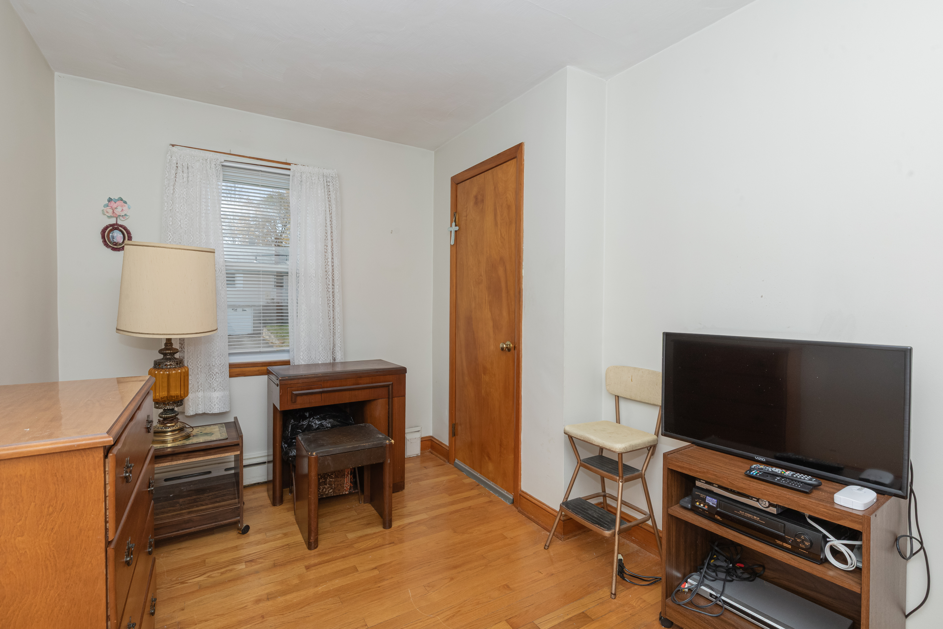 68 Valentino Drive Waterbury CT 06704
